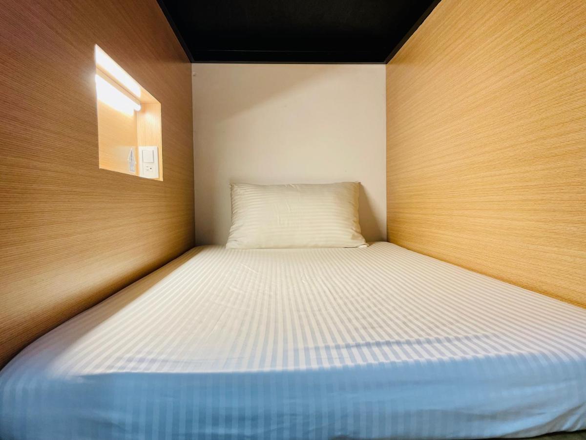 Utopia Hostel T'ai-tung エクステリア 写真