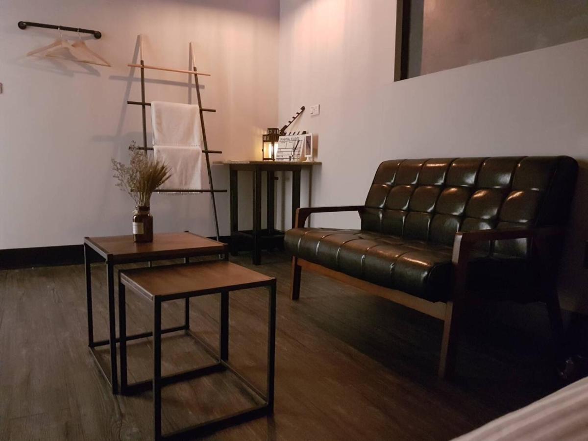 Utopia Hostel T'ai-tung エクステリア 写真